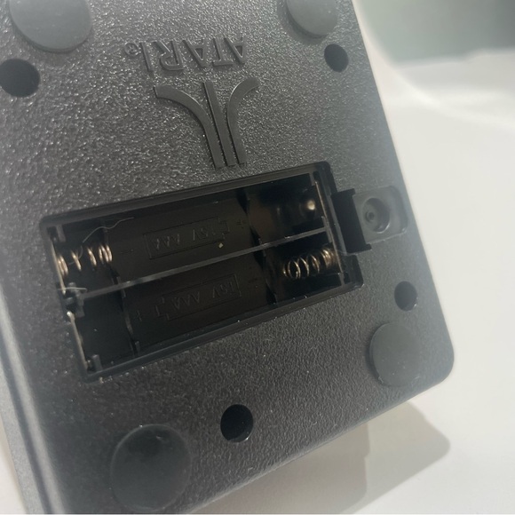 ATARI 2600 Flashback Joystick Wireless Controller Remote P2 Pre-Owned - Picture 8 of 8